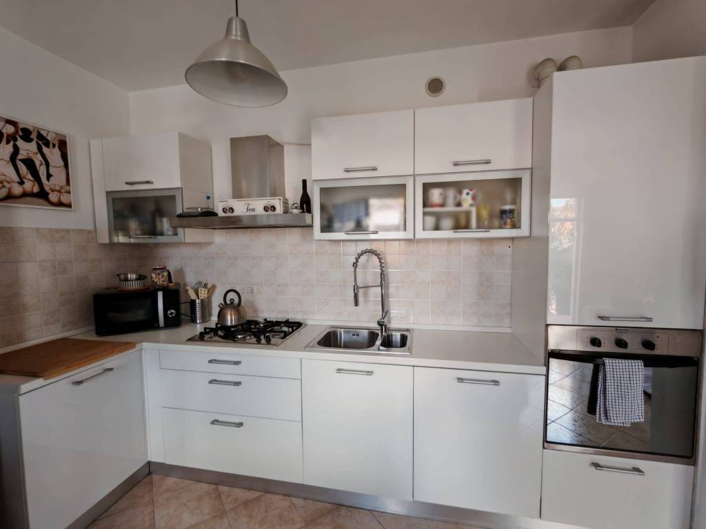 Appartamento a Selvazzano dentro in Via Antonio Vivaldi - Foto 2