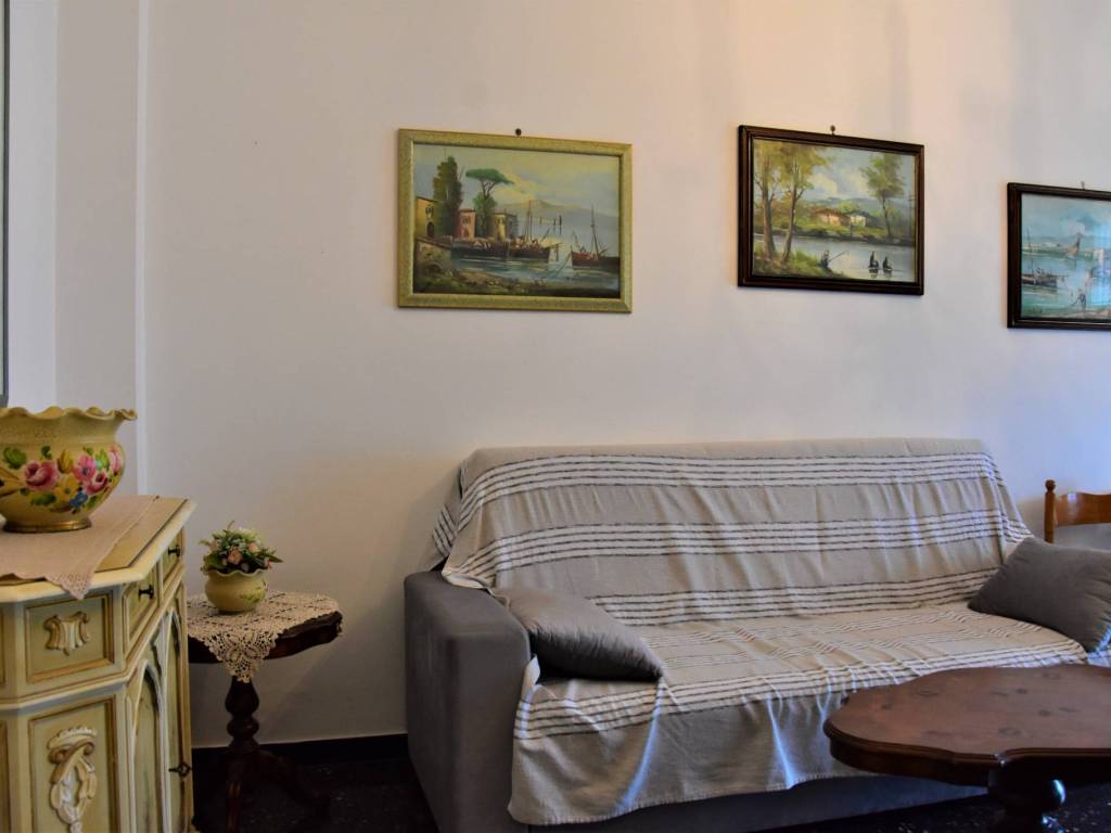 Appartamento a Varazze in Via Delforno Garea Mario, 9 - Foto 4