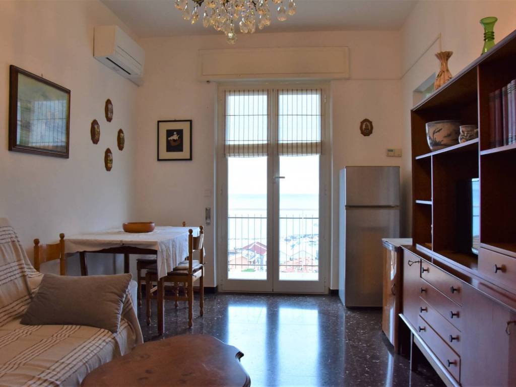 Appartamento a Varazze in Via Delforno Garea Mario, 9 - Foto 5