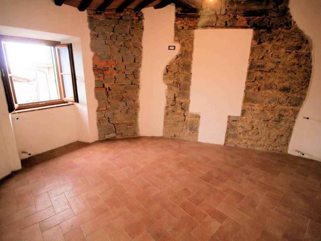 Casa indipendente a Massa e cozzile in Via Roma - Foto 2
