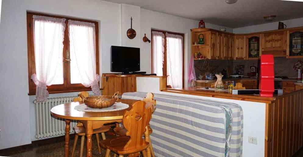 Casa indipendente a Brentonico in Via Bucaneve, 8 - Foto 5