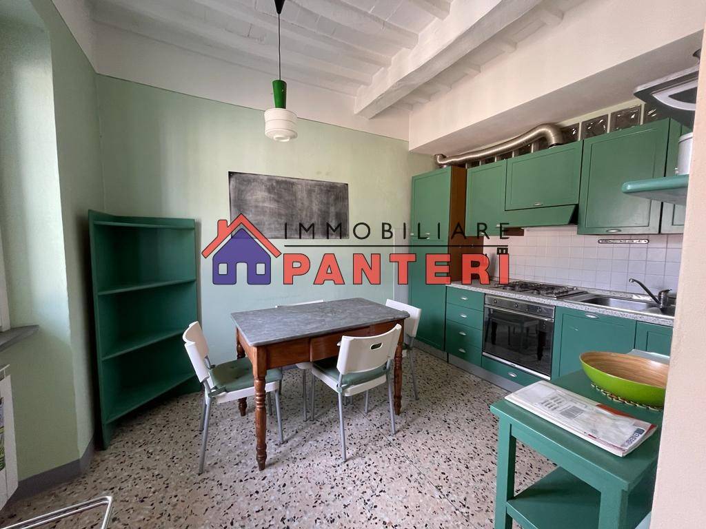 Appartamento a Pescia in Piazza Giuseppe Mazzini - Foto 2