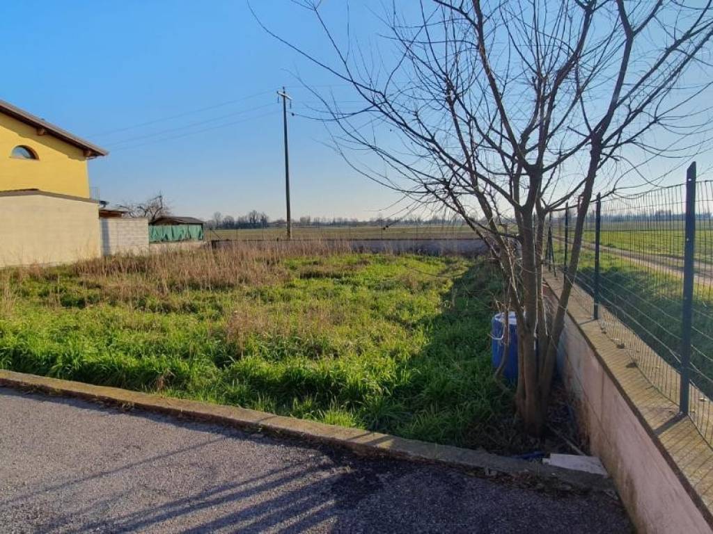 Terreno a Castelverde in Via Giacomo Puccini - Foto 2