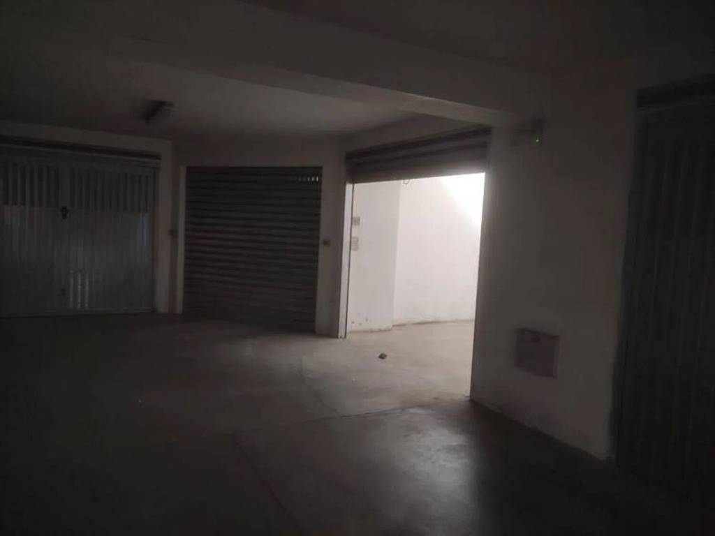 Box / garage a Cosenza - Foto 3