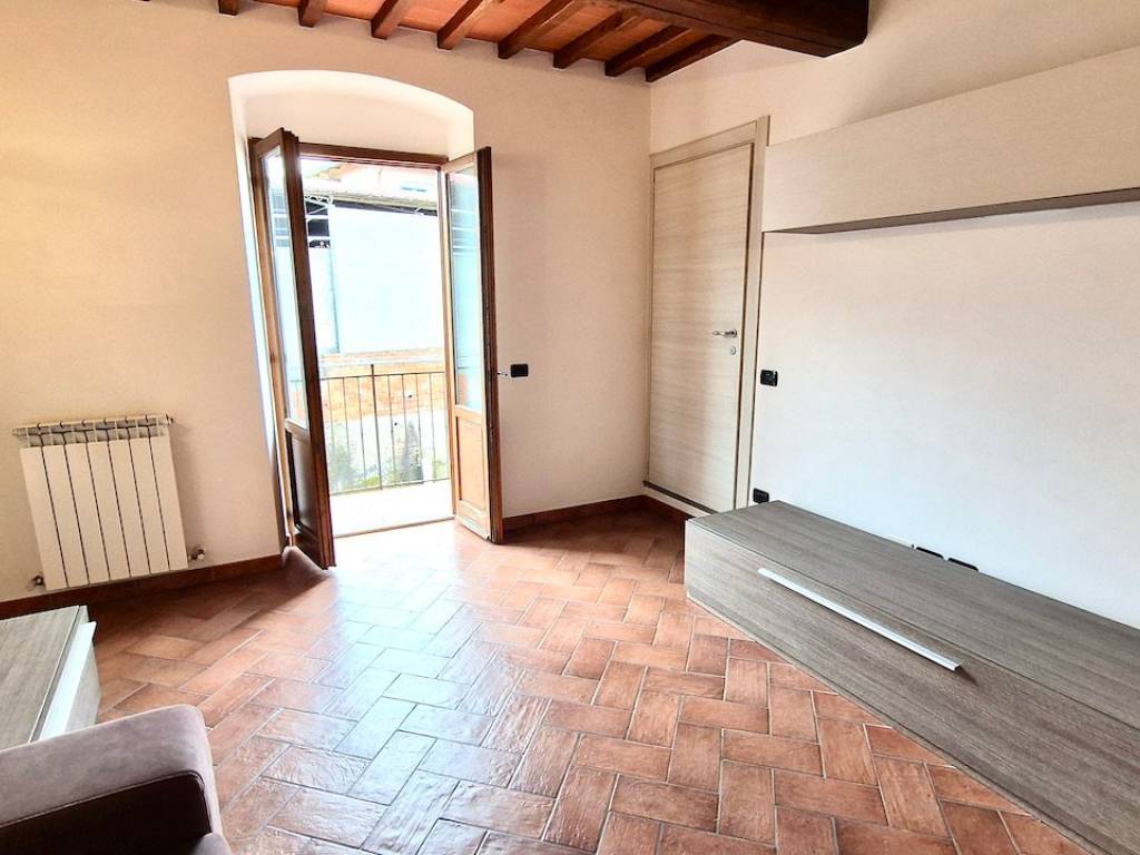 Casa indipendente a Montevarchi in Via del Pendolino - Foto 3