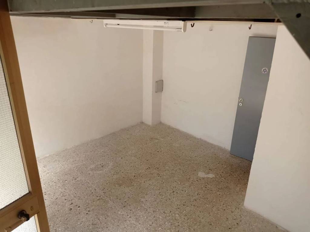Box / garage a Cosenza - Foto 3