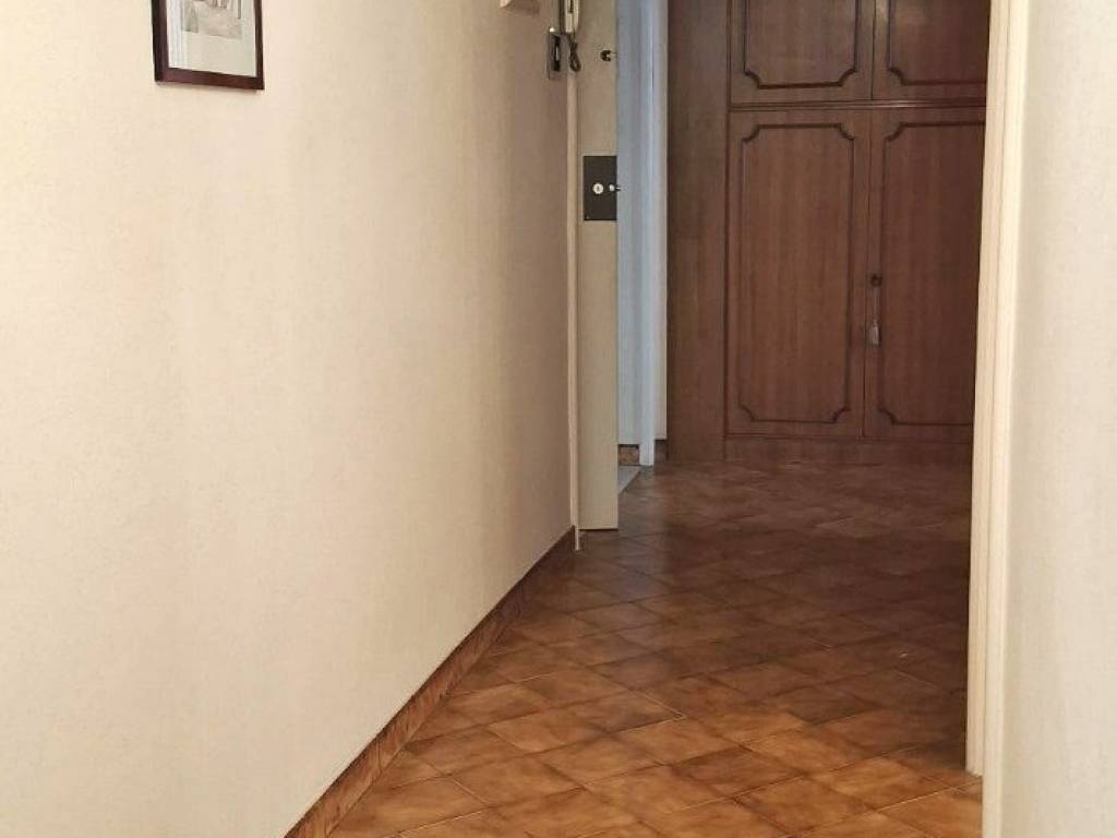 Appartamento a Salerno in Via Zara - Foto 2