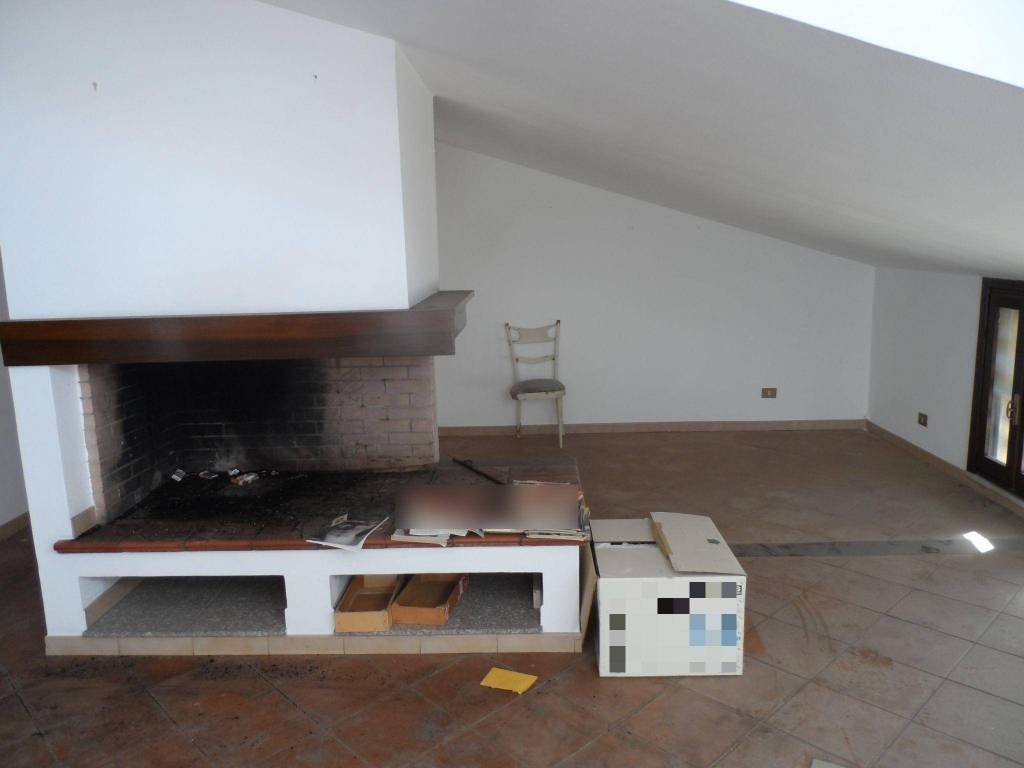 Appartamento a Carbonia in Via Lucania, 17 - Foto 4