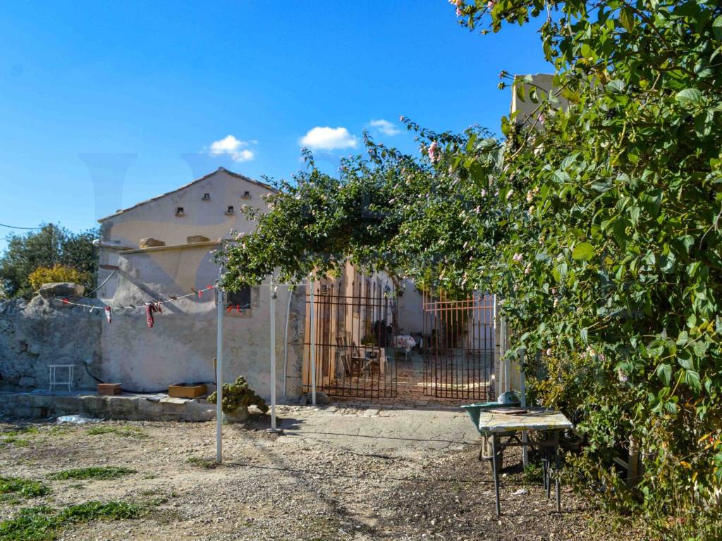 Rustico / casale a Noto in Via Tommaso Fazello, 228 - Foto 5