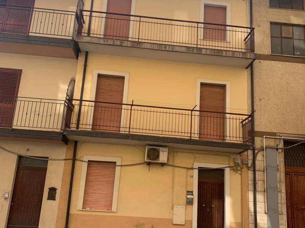 Casa indipendente a Vibo valentia in Via Camillo Benso di Cavour, 50 - Foto 4