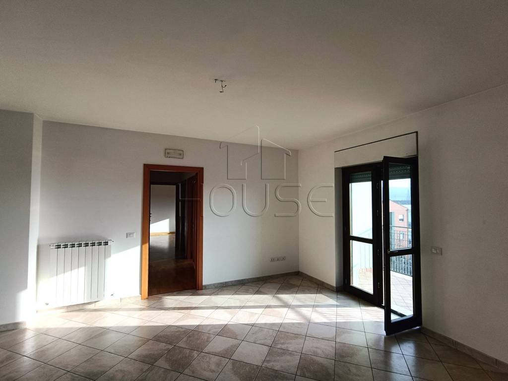 Appartamento a Umbertide in Via Pomarancio - Foto 2