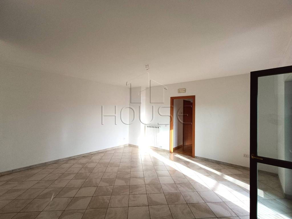 Appartamento a Umbertide in Via Pomarancio - Foto 5