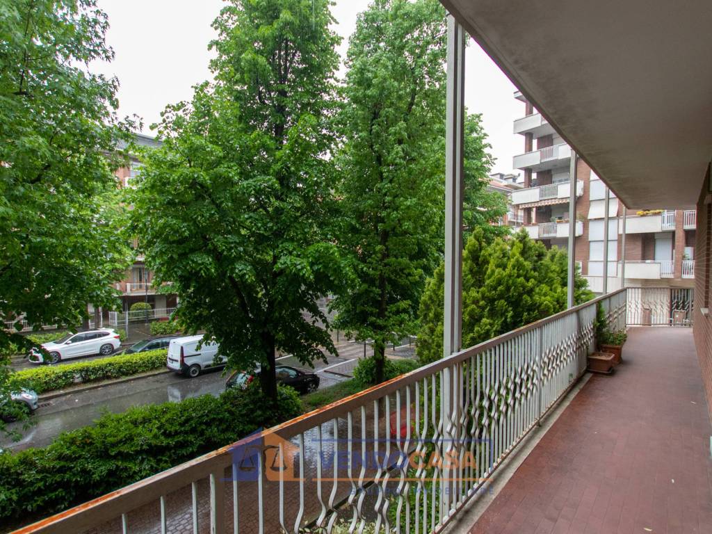 Appartamento a Asti in Via Alessandro Manzoni, 13 - Foto 4