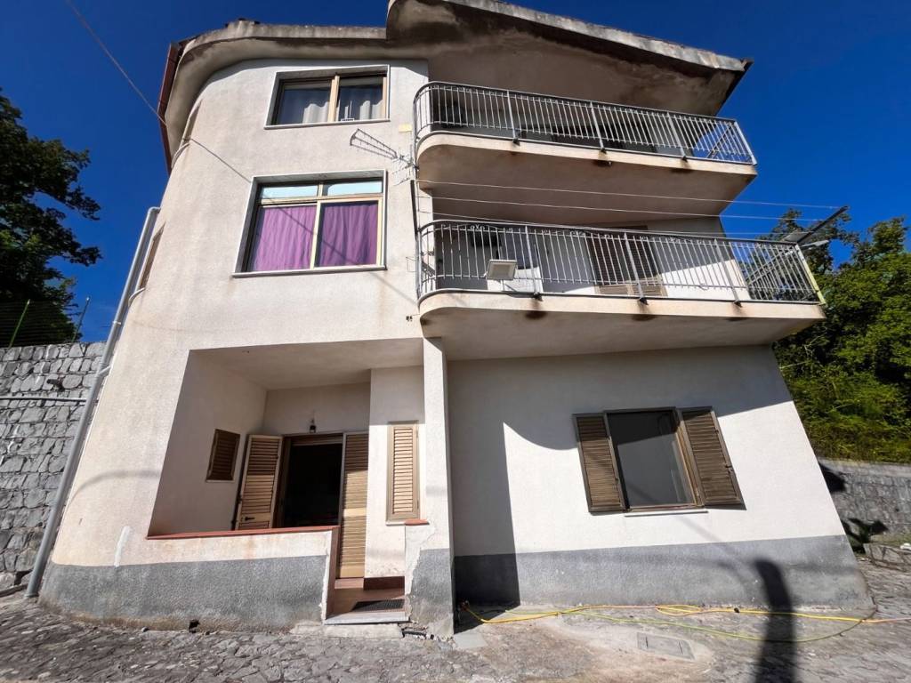Casa indipendente a Roccagloriosa in Villaggio Bussento, Via Vicinale Scudieri - Foto 2