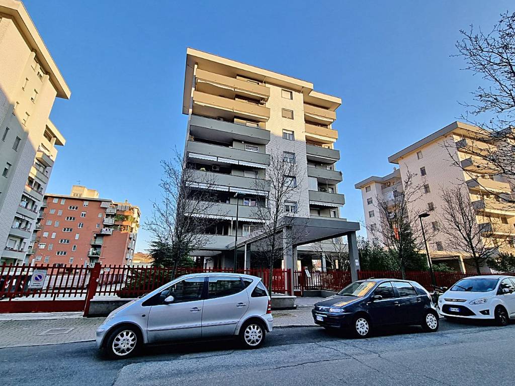 Box / garage a Casale monferrato in Via Papa Giovanni XXIII - Foto 3