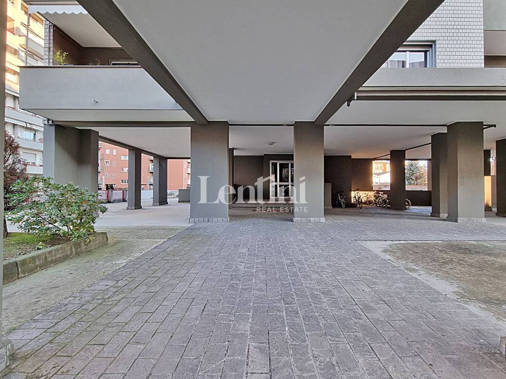 Box / garage a Casale monferrato in Via Papa Giovanni XXIII - Foto 4