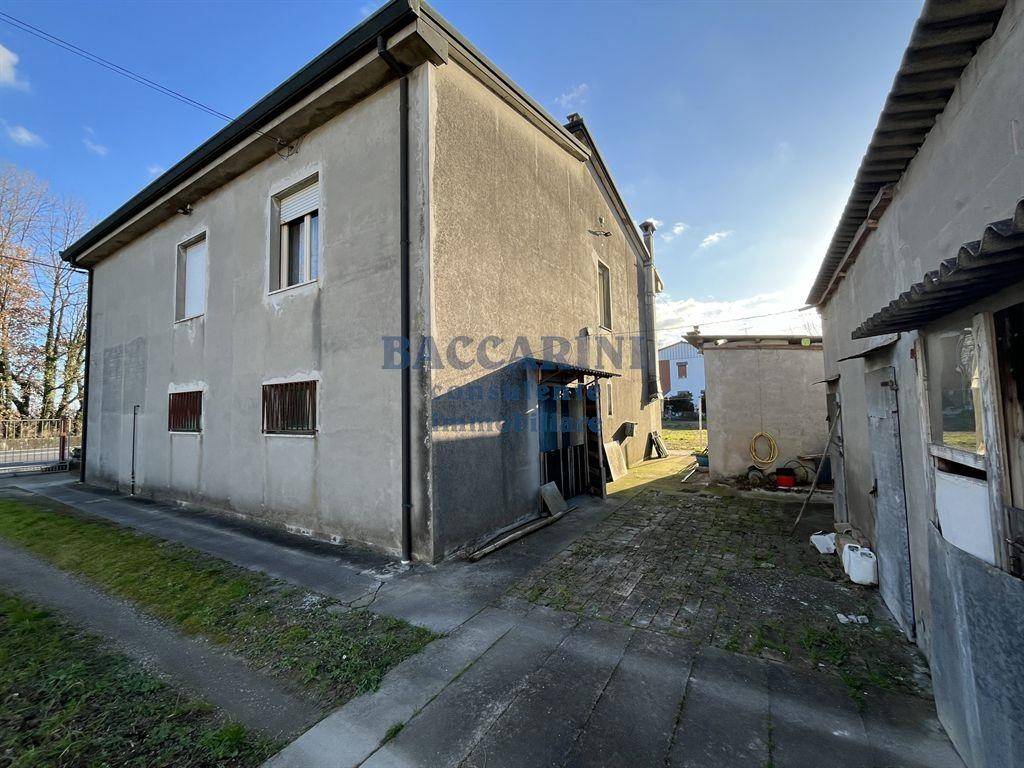 Casa indipendente a Faenza in via stecchetti, 33 - Foto 2