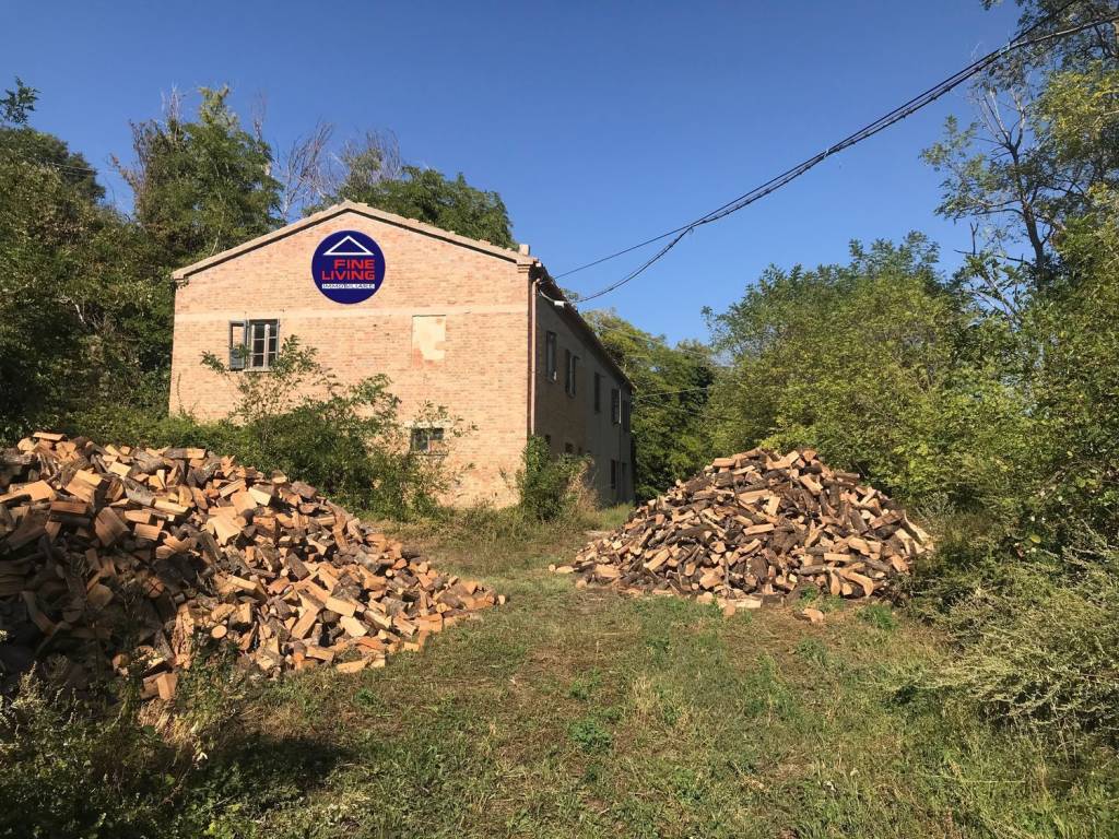 Villa a Colli al metauro in Via MOMBAROCCESE s.n.c - Foto 5