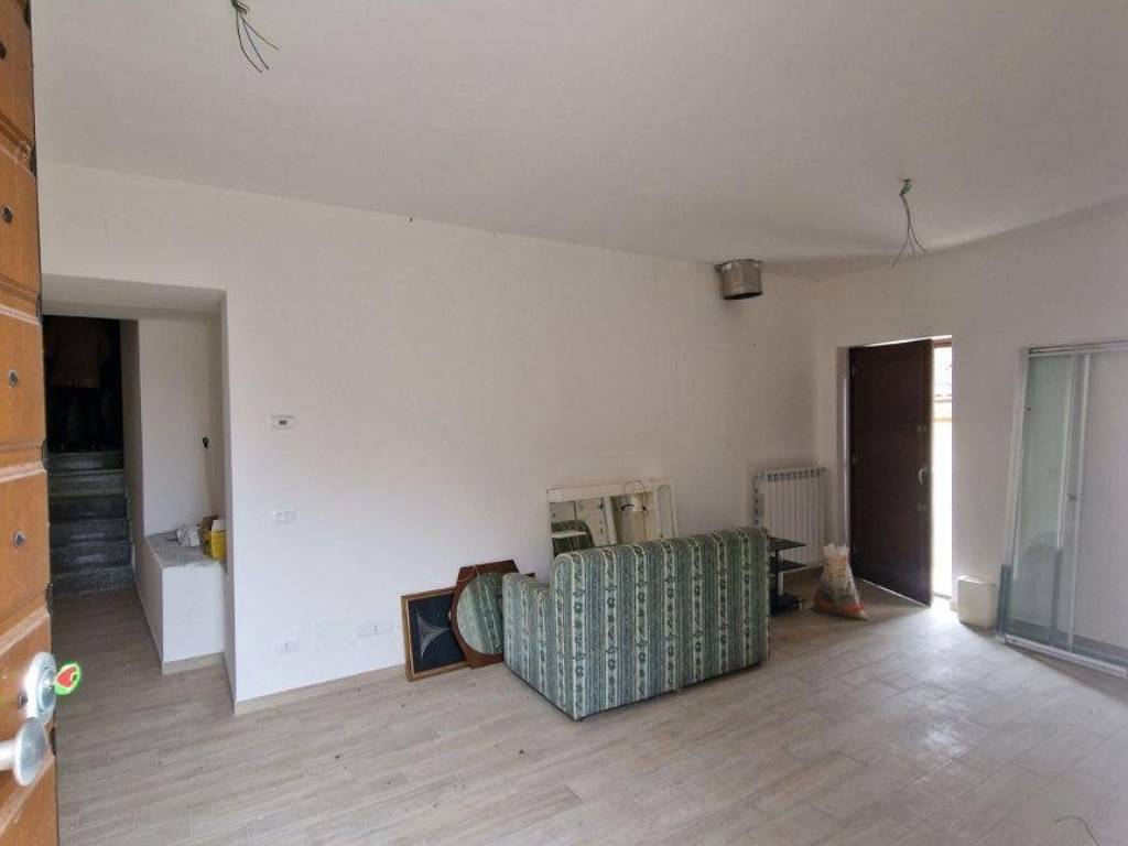 Appartamento a Lucoli in Via Calcagni - Foto 4