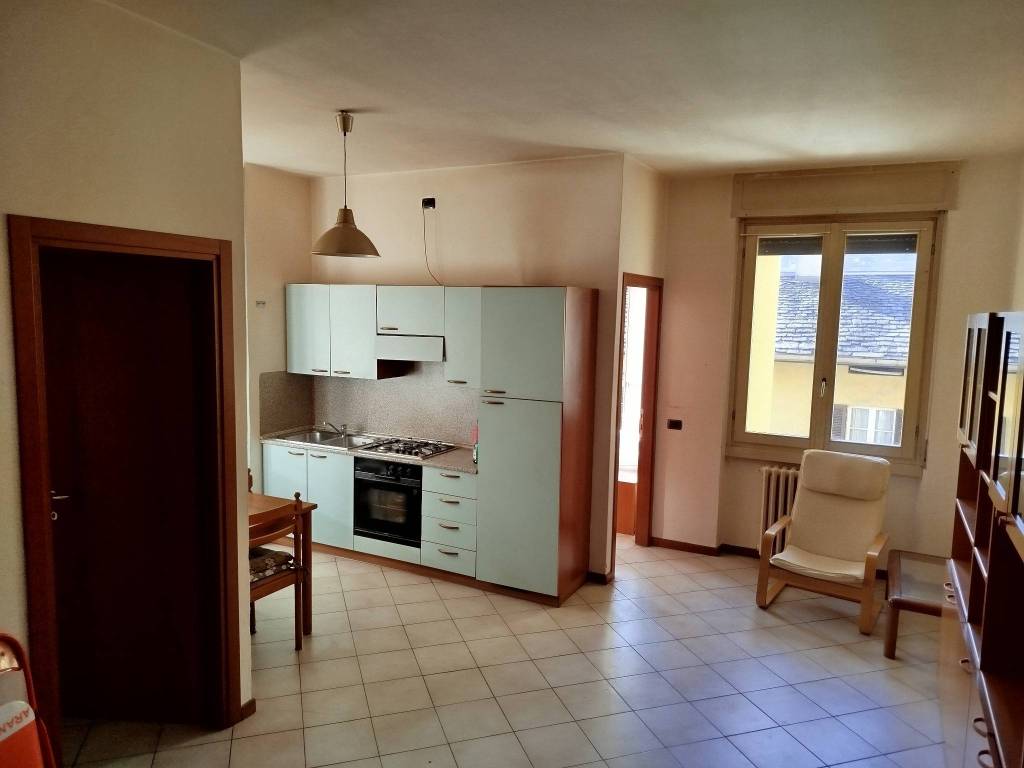 Appartamento a Sondrio in Piazzale Giovanni Bertacchi, 82 - Foto 5