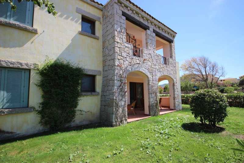 Appartamento a Loiri porto san paolo in Viale Pietro Nenni - Foto 2