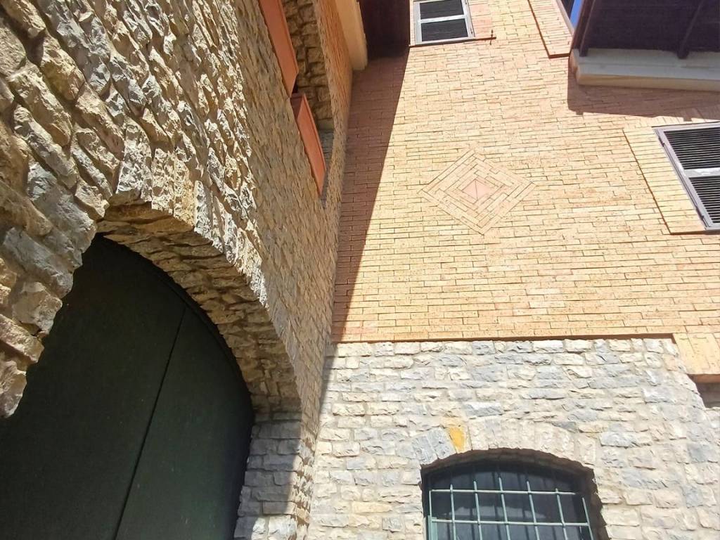 Villa a Salerno in Via Montestella - Foto 3