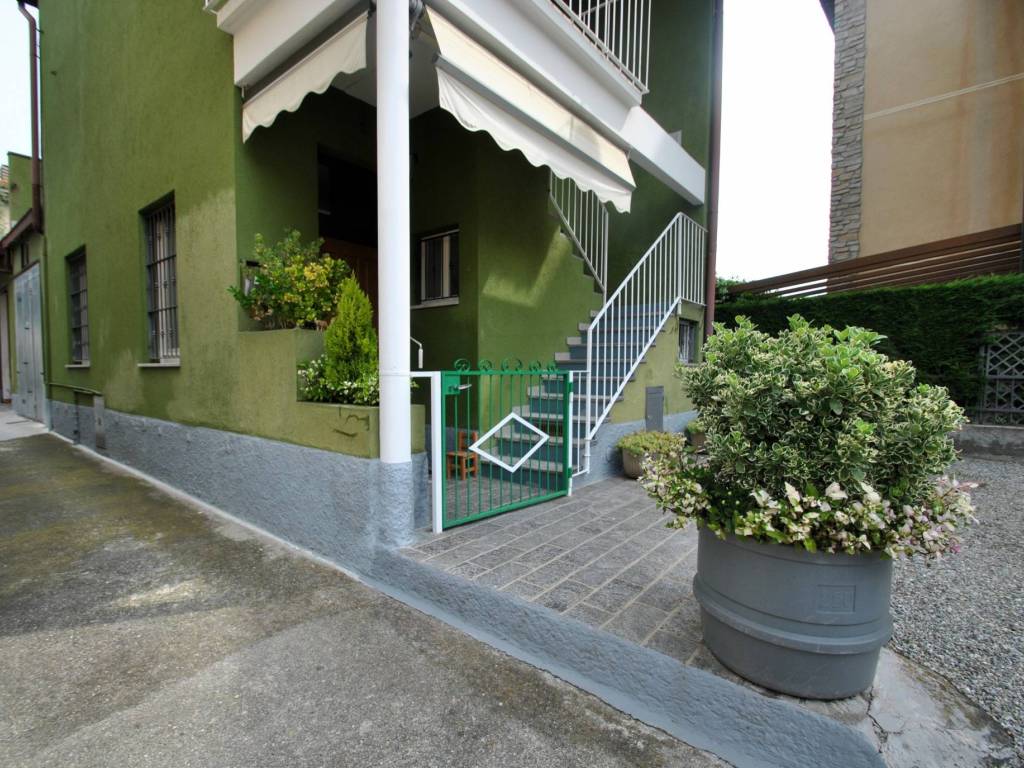 Casa indipendente a Vimercate in Via Aldo Motta, 66 - Foto 4