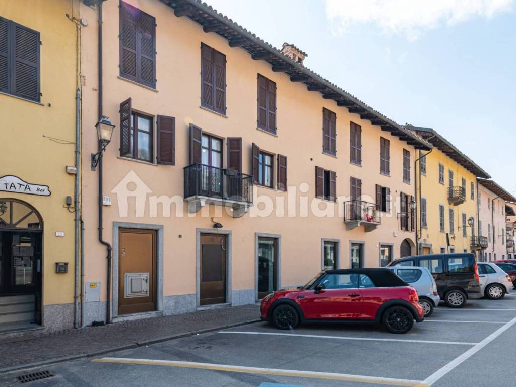 Immobile a Corneliano d'alba in Piazza Giuseppe Cottolengo, 38 - Foto 5