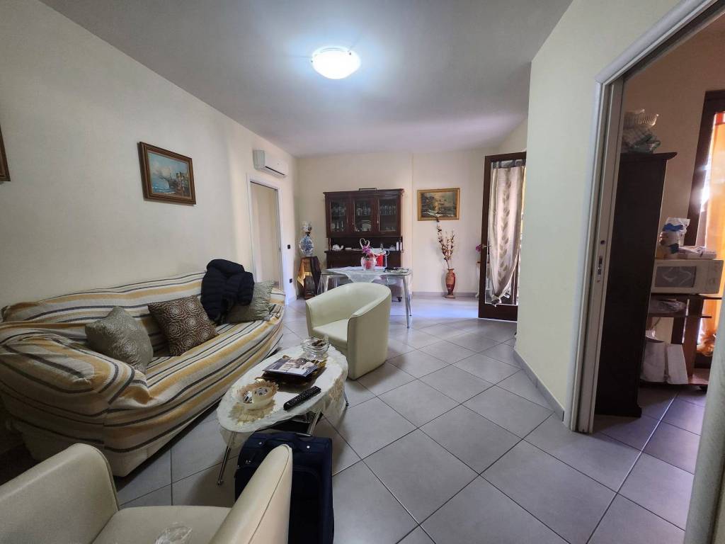 Appartamento a Santa maria capua vetere in Via R. d'Angiò, 93 - Foto 5