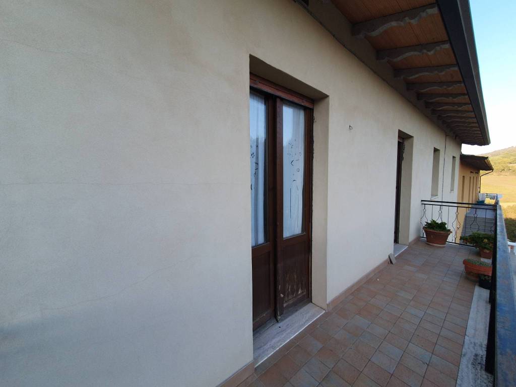 Appartamento a Gubbio in Strada Provinciale De Mocaiana, 120 - Foto 5