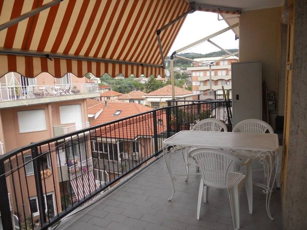 Appartamento a San bartolomeo al mare in Via Sicilia, 9 - Foto 2