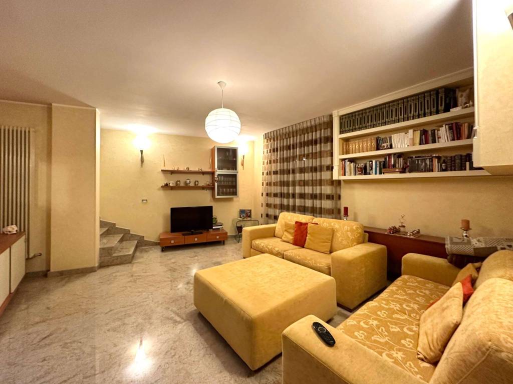 Casa indipendente a Laterza in Via Galileo Galilei, 31 - Foto 4