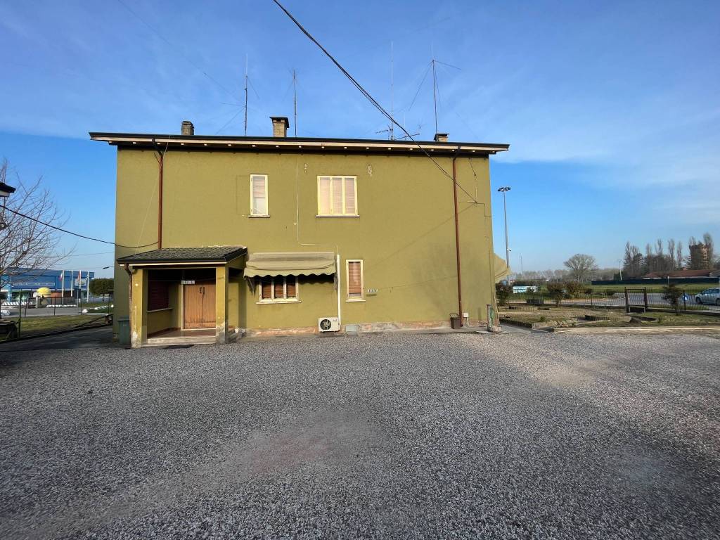 Appartamento a Villimpenta in Strada Circonvallazione - Foto 2