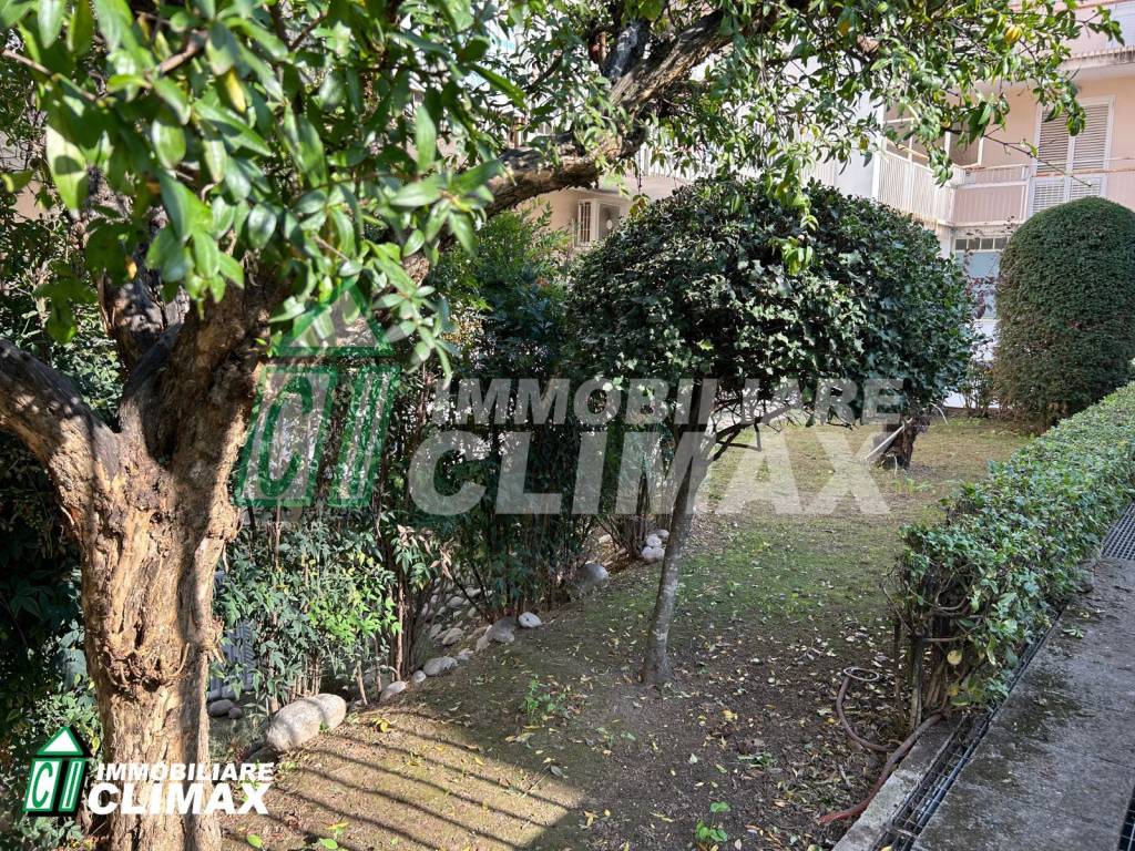 Appartamento a Caserta in Via Francesco De Renzis, 15 - Foto 2