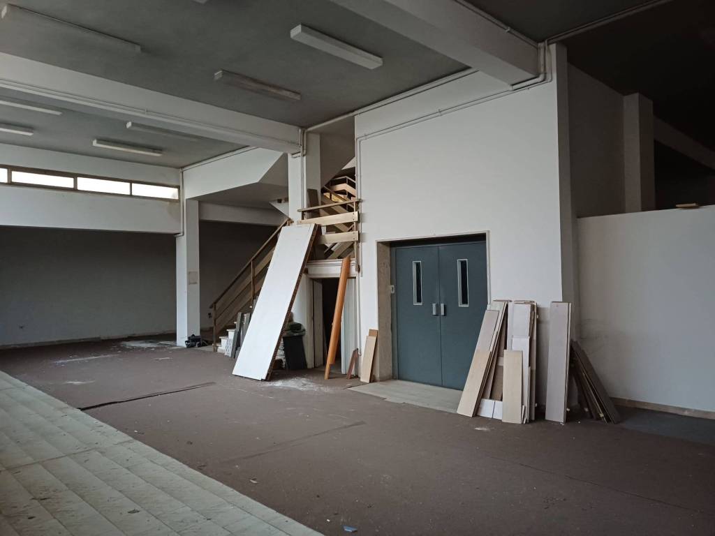 Palazzo / stabile a Rieti in Via Marco Curio Dentato, 48 - Foto 2