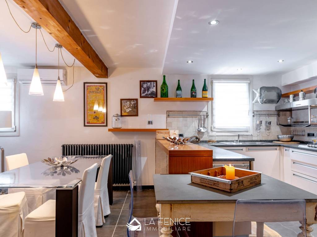 Loft / open space a La spezia in Via Amerigo Vespucci - Foto 4
