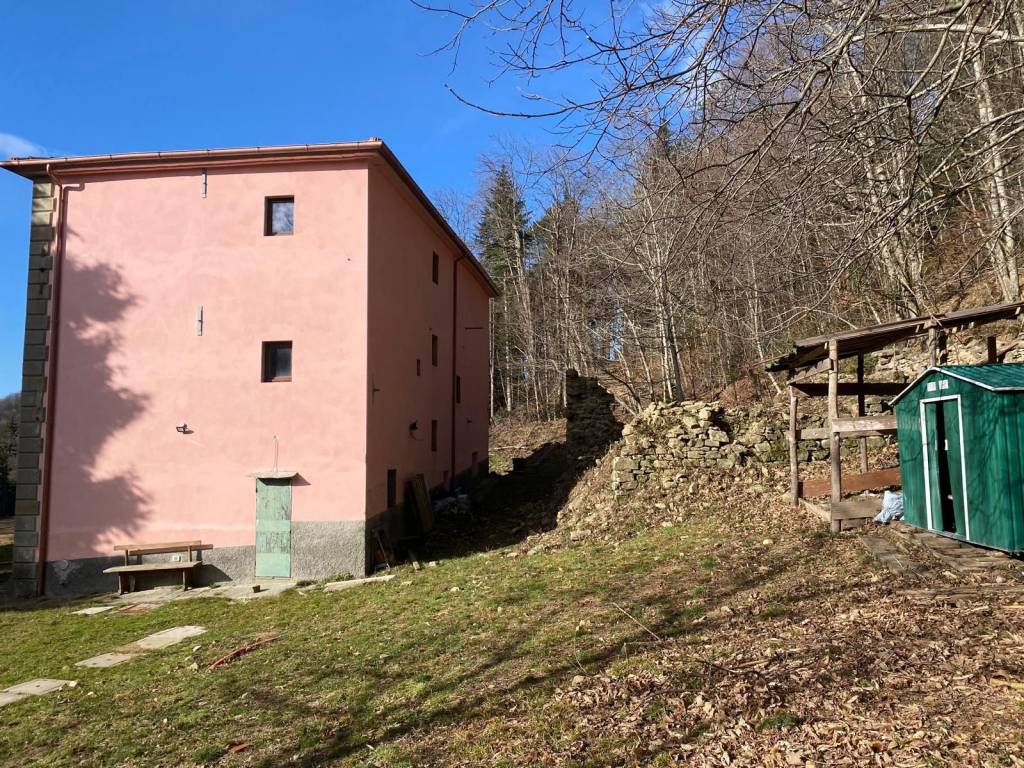 Casa indipendente a Montale in Via della Cascina - Foto 4