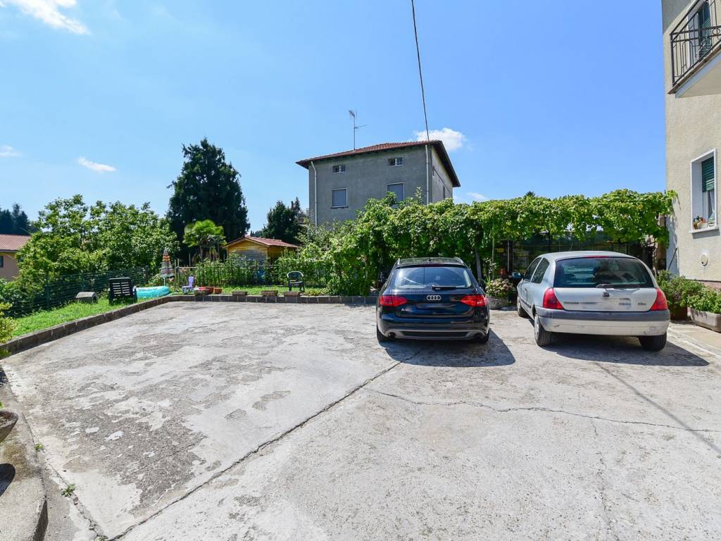 Appartamento a Olgiate comasco in Via Carlo de Cristoforis - Foto 2