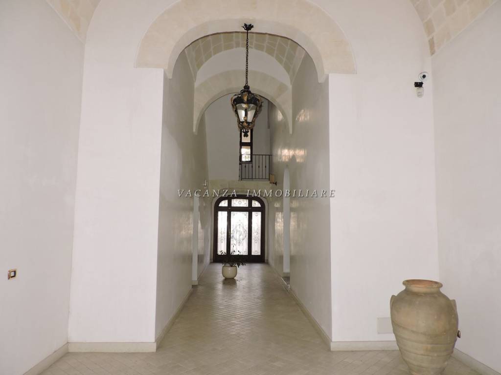 Palazzo / stabile a Taranto in Via Francesco Crispi, 76 - Foto 3