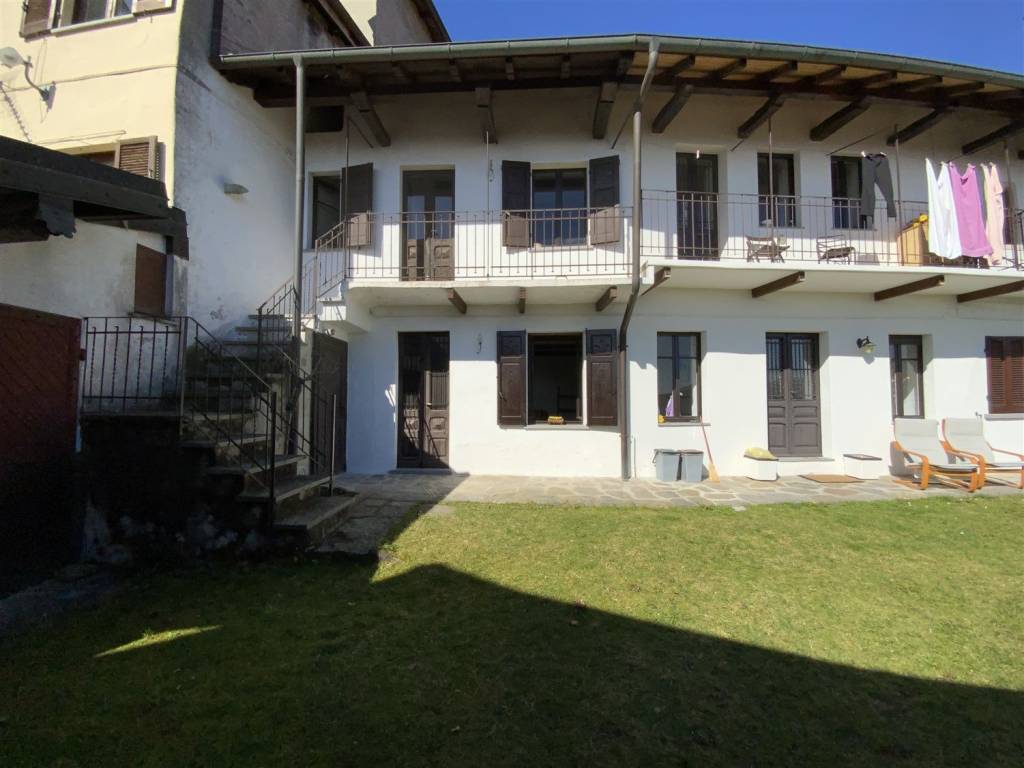 Appartamento a Gignese in Vicolo Briolo, 4 - Foto 3