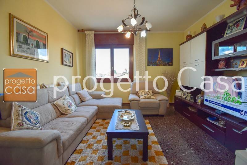 Appartamento a Spilamberto in Via Giuseppe Mazzini, 21 - Foto 2