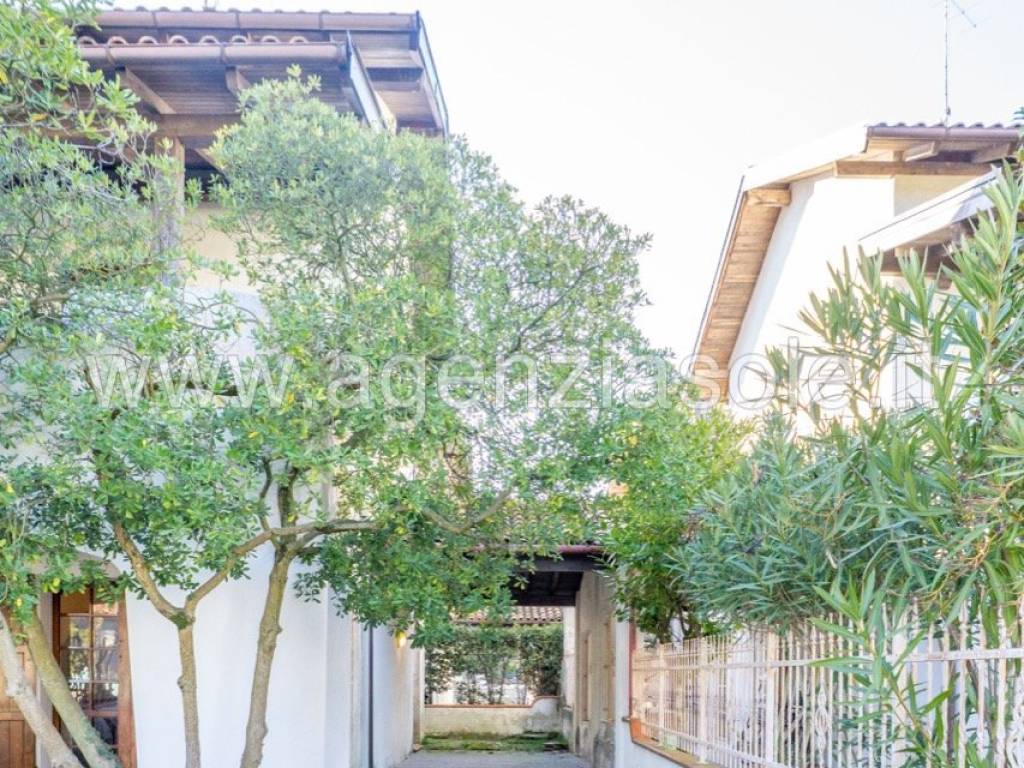Villetta a schiera a Comacchio in Viale Grecia, 4 - Foto 4
