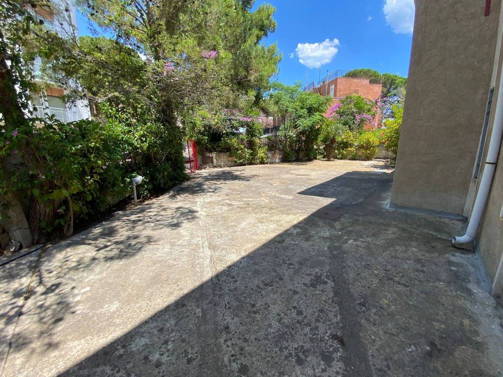 Appartamento a Bernalda in Viale Jonio - Foto 4