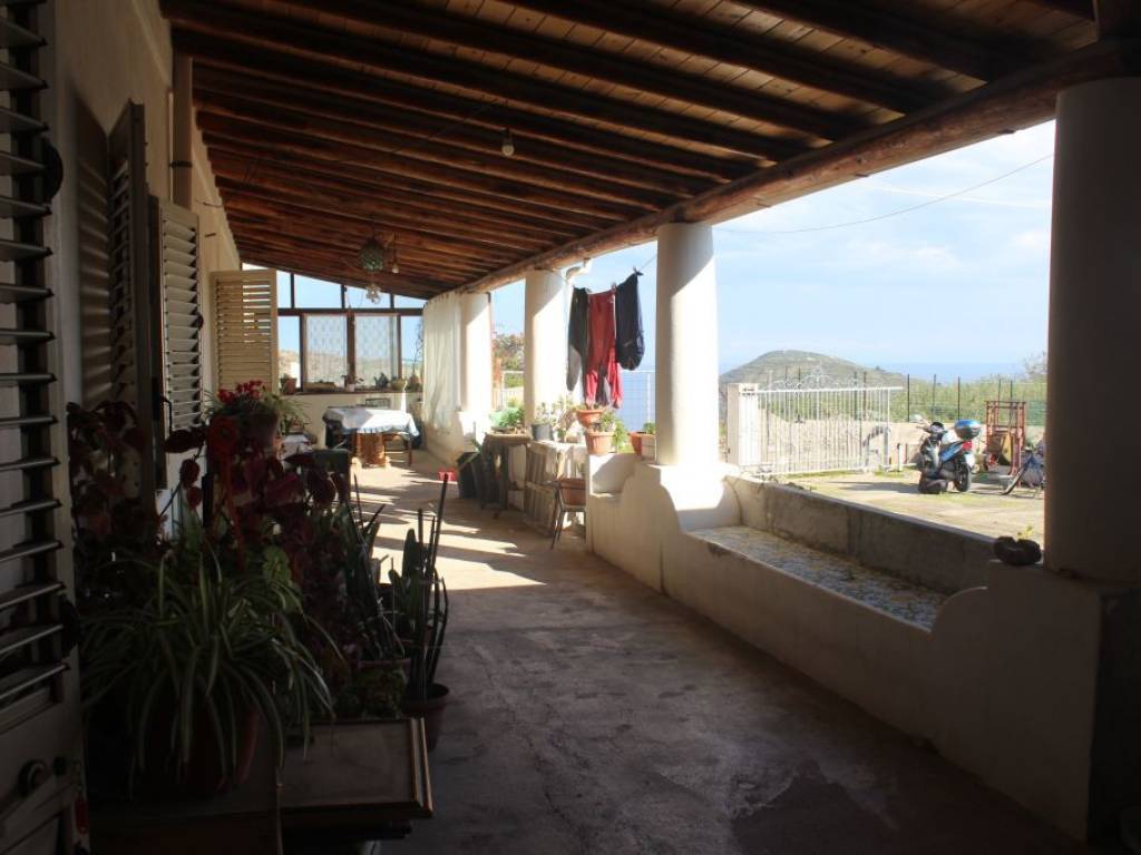Villa a Lipari in Salita Croci Santa Margherita - Foto 5