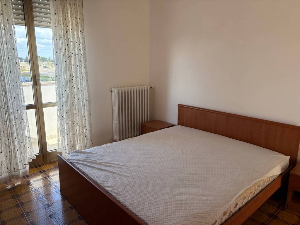 Appartamento a Brindisi in Via Provinciale Per San Vito - Foto 5