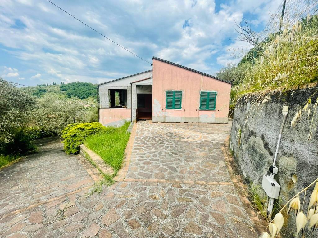 Villa a Sarzana in Via dei Molini, 121 - Foto 2