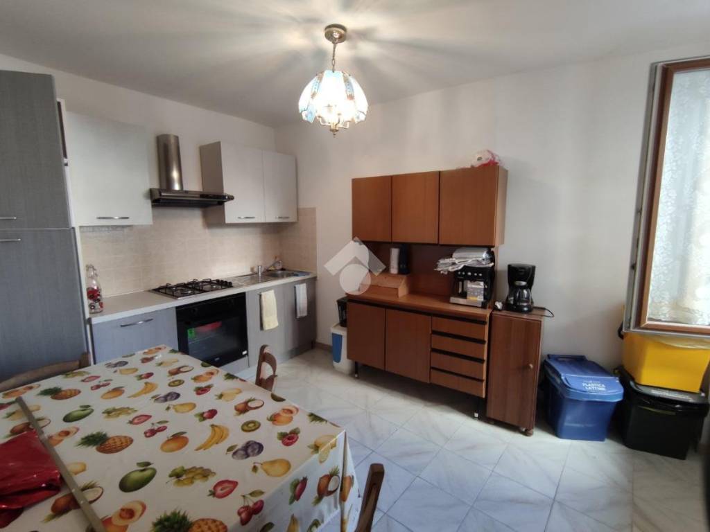 Appartamento a Folignano in Piazza Luigi Dari, 18 - Foto 2
