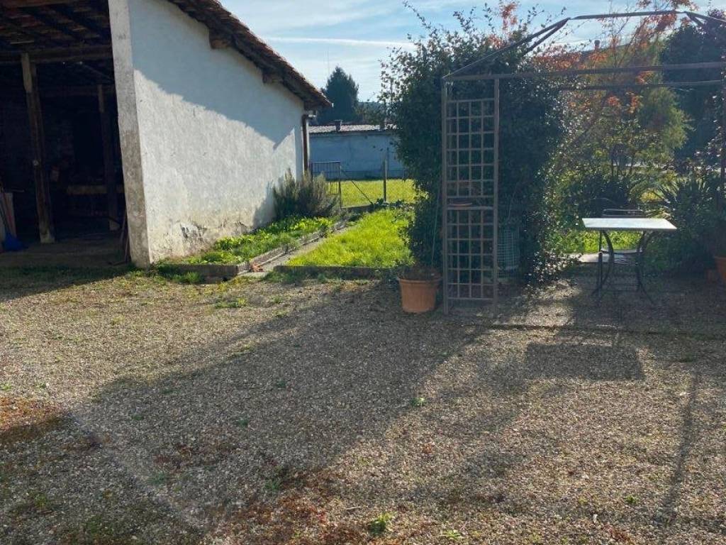 Rustico / casale a Gattico-veruno - Foto 4