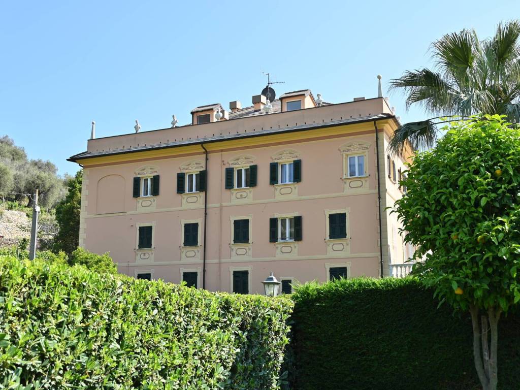 Appartamento a Finale ligure in Via Calvisio, 186 - Foto 2