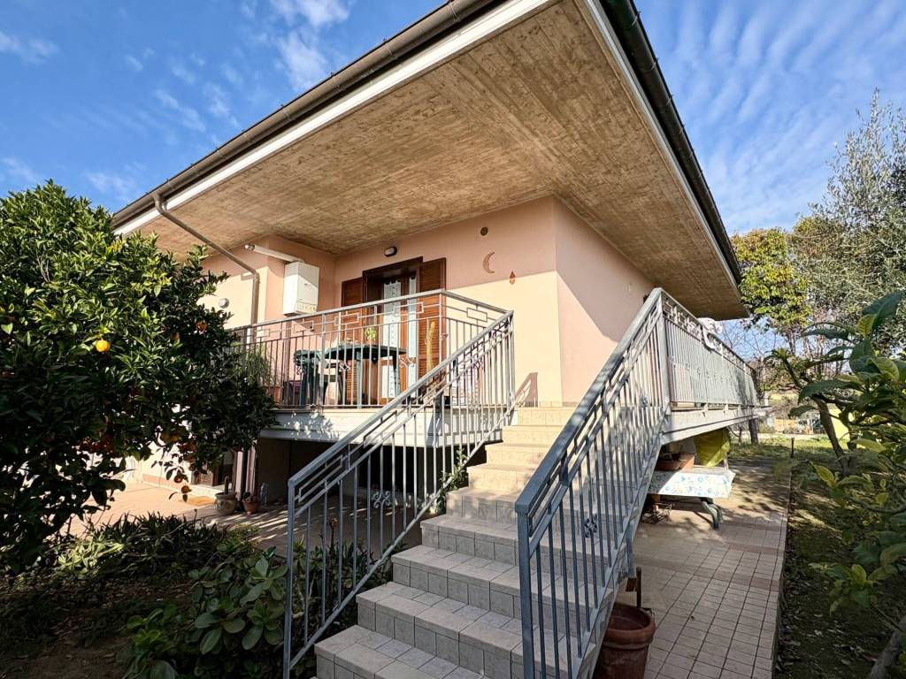 Villa a Morro d'oro in Contrada Case di Pasquale - Foto 3